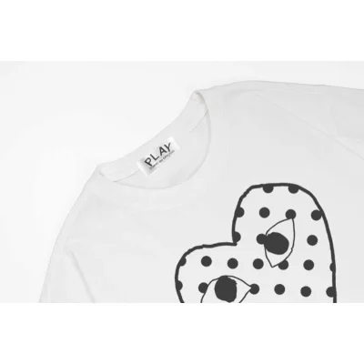 Футболка Comme des Garçons Play Big Dot Heart Eyes "White" фото № 3