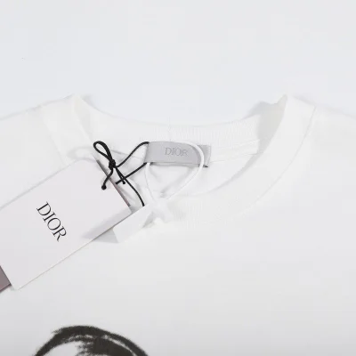 Футболка Dior With A Dog Pattern "White" фото № 3 Футболка Dior With A Dog Pattern "White" фото № 3
