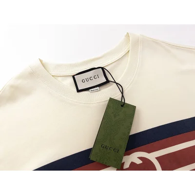Футболка Gucci Made Of Cotton With Interlaced Letters "Beige" фото № 7 Футболка Gucci Made Of Cotton With Interlaced Letters "Beige" фото № 7