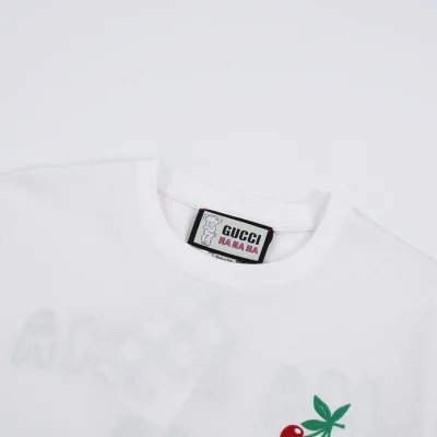 Футболка Gucci Cherry Print And Text Logo "White" фото № 7