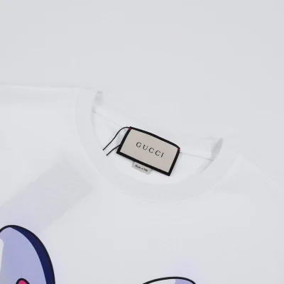 Футболка Gucci Graphic Rabbit Print With Logo "White" фото № 4
