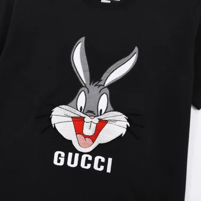 Футболка Gucci Embroidered Hare Print "Black" фото № 5
