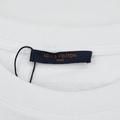 Футболка Louis Vuitton Cool Rabbit "White" фото № 5 Футболка Louis Vuitton Cool Rabbit "White" фото № 5