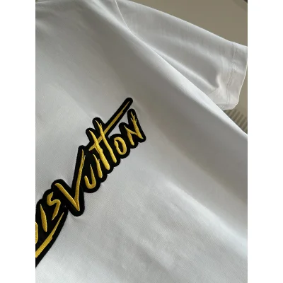 Футболка Louis Vuitton Yellow Corporate Logo "White" фото № 4