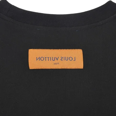 Футболка Louis Vuitton With Logo In The Corner "Black" фото № 4