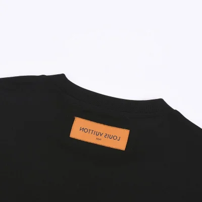 Футболка Louis Vuitton With Striped Text Logo "Black" фото № 7