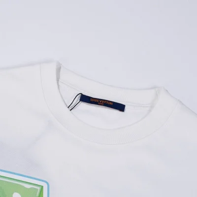 Футболка Louis Vuitton With Colorful Light Green Logo "White" фото № 7