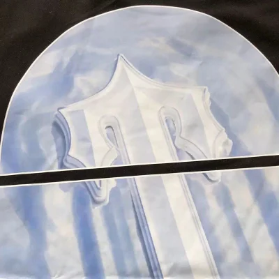 Футболка Trapstar Logo With Shadow Divided Into Three Parts "Black" фото № 4