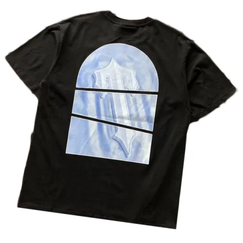 Футболка Trapstar Logo With Shadow Divided Into Three Parts "Black"