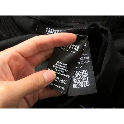 Футболка Trapstar Horse With Logo "Black" фото № 3 Футболка Trapstar Horse With Logo "Black" фото № 3