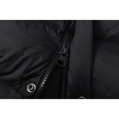 Пуховик Burberry Classic Comfort "Black" фото № 4 Пуховик Burberry Classic Comfort "Black" фото № 4