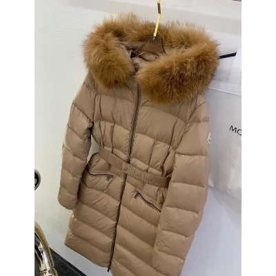 Удлиненный пуховик Moncler Boedic Hooded Shearling-Trimmed "Camel Beige" фото № 3