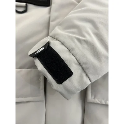 Куртка North Face Never Stop Exploring "Silver" фото № 4