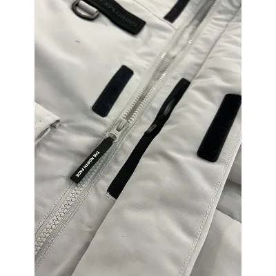 Куртка North Face Never Stop Exploring "Silver" фото № 6