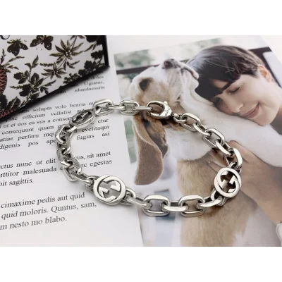 Браслет Gucci Chain WIth Logo Details - Repeating Logo Pieces "Silver" фото № 4