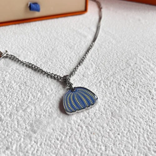 Подвеска Louis Vuitton Sea Shell "Silver"