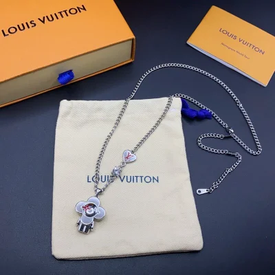 Подвеска Louis Vuitton Decoration With Logo - Face Like Flower "Silver" фото № 2