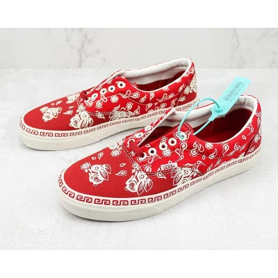 Vans Authentic "Year of the Rabbit/Red" фото № 5