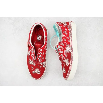Vans Authentic "Year of the Rabbit/Red" фото № 7