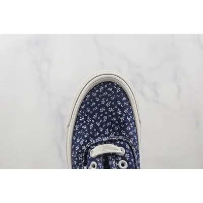 Vans Authentic "Blue/White Floral" фото № 4 Vans Authentic "Blue/White Floral" фото № 4