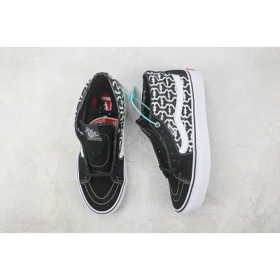 Supreme x Vans SK8-Mid "Monogram" фото № 7 Supreme x Vans SK8-Mid "Monogram" фото № 7