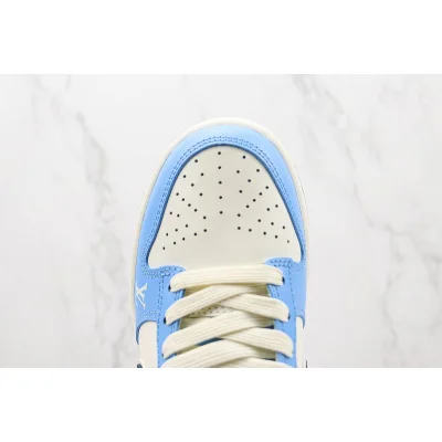 Louis Vuitton x Nike SB Dunk Low "Navy Blue/White/Black" фото № 3