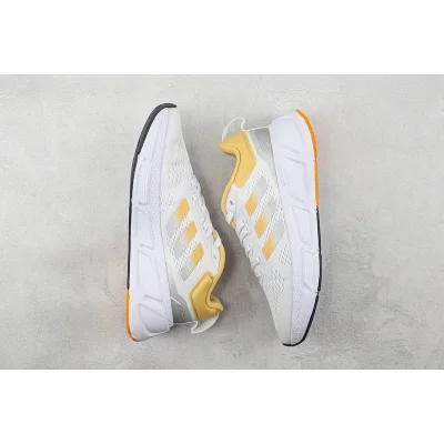 Adidas Questar "White/Yellow/White" фото № 7 Adidas Questar "White/Yellow/White" фото № 7