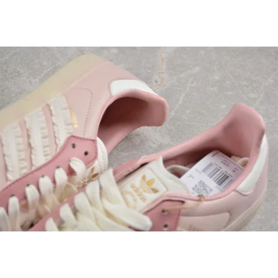 Caroline Hu X Adidas Samba OG "Pink" фото № 8 Caroline Hu X Adidas Samba OG "Pink" фото № 8