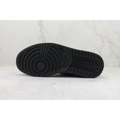 Air Jordan 1 Low "White Toe" фото № 9