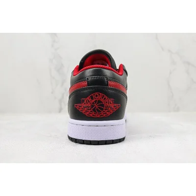 Air Jordan 1 Low "White Toe" фото № 8