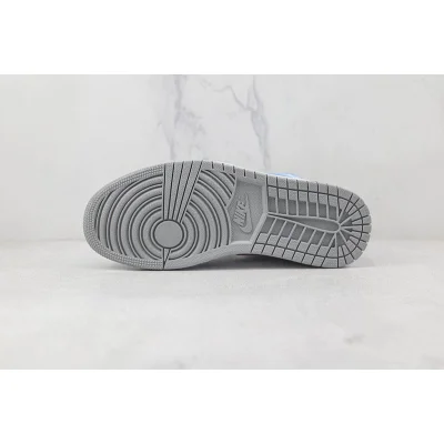 Air Jordan 1 High OG "Hyper Royal" фото № 7