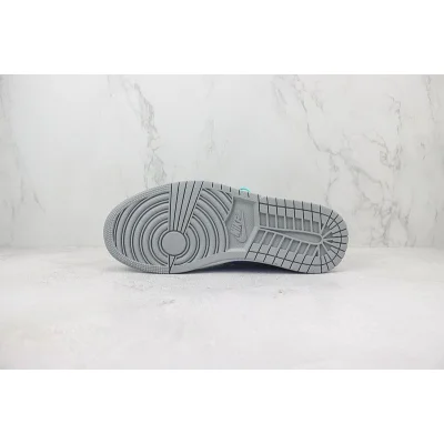 Zion Williamson x Air Jordan 1 High "Voodoo Blue" фото № 8 Zion Williamson x Air Jordan 1 High "Voodoo Blue" фото № 8