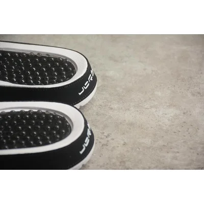 Air Jordan Hydro Retro Slides "Black" фото № 9 Air Jordan Hydro Retro Slides "Black" фото № 9