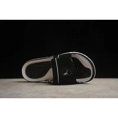Air Jordan Hydro Retro Slides "Black" фото № 3 Air Jordan Hydro Retro Slides "Black" фото № 3