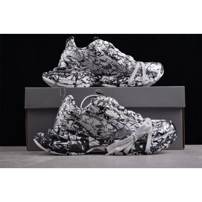 Balenciaga 3XL Sneaker "Worn-Out/White/Black Graffiti" фото № 4