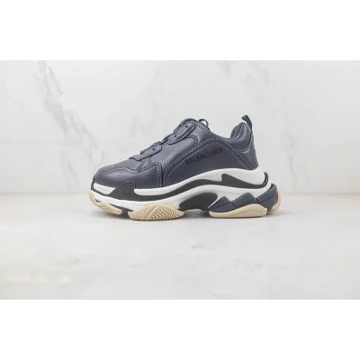 Balenciaga Triple S "Dark Blue" фото № 2 Balenciaga Triple S "Dark Blue" фото № 2