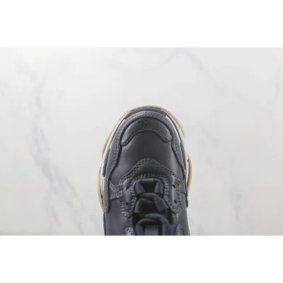 Balenciaga Triple S "Dark Blue" фото № 3 Balenciaga Triple S "Dark Blue" фото № 3