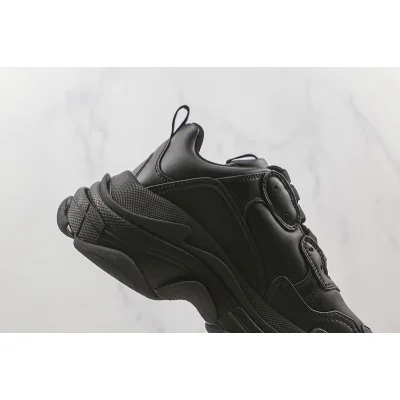 Balenciaga Triple S "Void Black" фото № 3