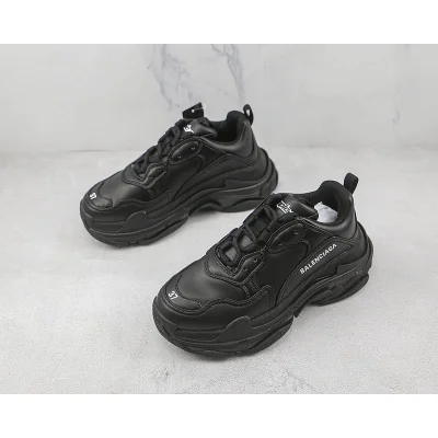 Balenciaga Triple S "Void Black" фото № 5