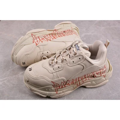 Balenciaga Triple S Sneaker "White/Red" фото № 6 Balenciaga Triple S Sneaker "White/Red" фото № 6