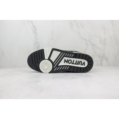 Louis Vuitton LV Trainer 2021 Low "Monogram Black/White" фото № 8 Louis Vuitton LV Trainer 2021 Low "Monogram Black/White" фото № 8