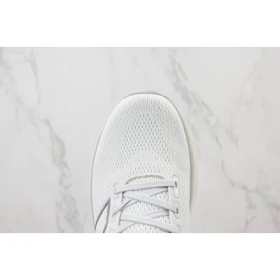 New Balance Fresh Foam X 1080v13 "White/Silver/Grey" фото № 4