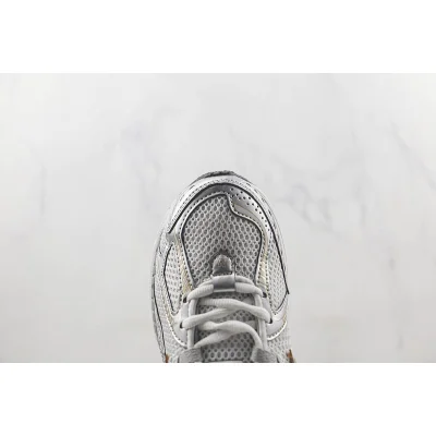 New Balance 1906R "White Rain Cloud Silver Metallic" фото № 3 New Balance 1906R "White Rain Cloud Silver Metallic" фото № 3