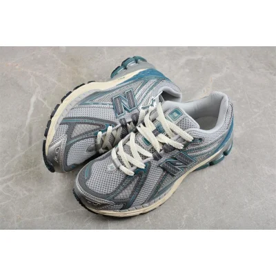 New Balance 1906R "Silver Metallic/Terrarium" фото № 3 New Balance 1906R "Silver Metallic/Terrarium" фото № 3