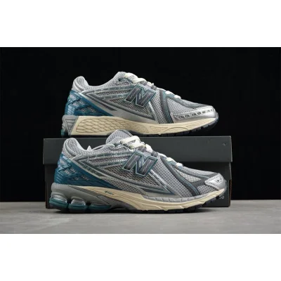 New Balance 1906R "Silver Metallic/Terrarium" фото № 6 New Balance 1906R "Silver Metallic/Terrarium" фото № 6