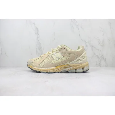 Auralee x New Balance 1906R "Bone White" фото № 2