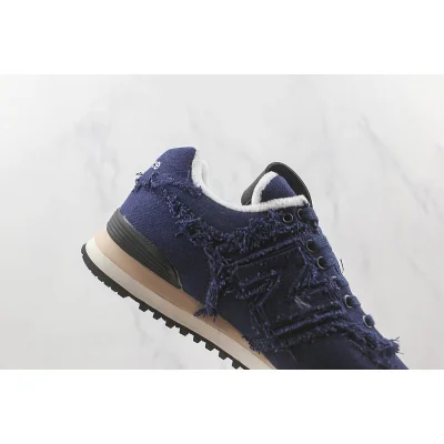 Miu Miu x New Balance 574 "Royal Blue" фото № 3 Miu Miu x New Balance 574 "Royal Blue" фото № 3
