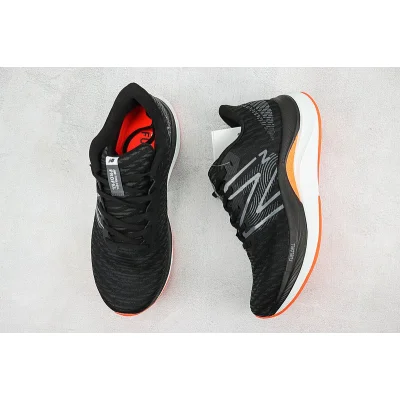 New Balance FuelCell Propel V4 "Black/Orange Foot/White" фото № 6