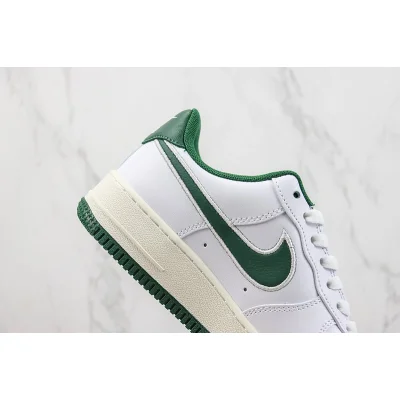 Nike Air Force 1 Low "Pine Green" фото № 3