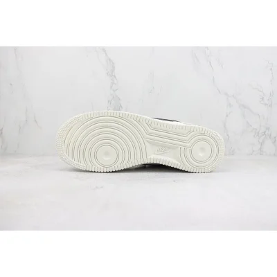 NYC x Nike Air Force 1 Low "White/Black" фото № 8